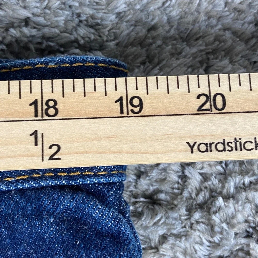 Vintage Levis 505 Jeans Men 38x32 Blue Denim Regular Fit Straight Leg Cotton Y2k